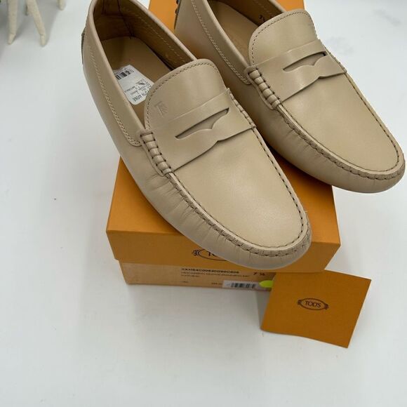 Men’s Tod’s leather driver loafers size 7.5 made in Italy main image 12